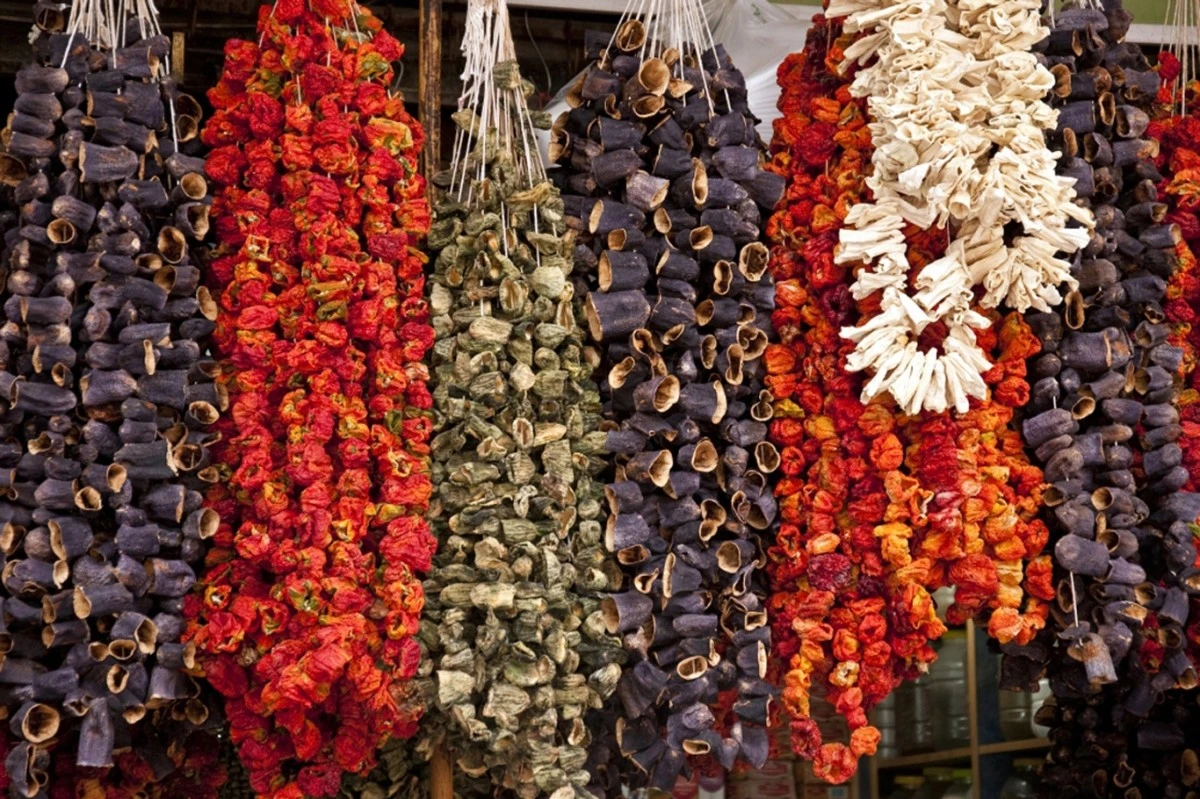 Lezzetin Mutfağı Almacı Pazarı