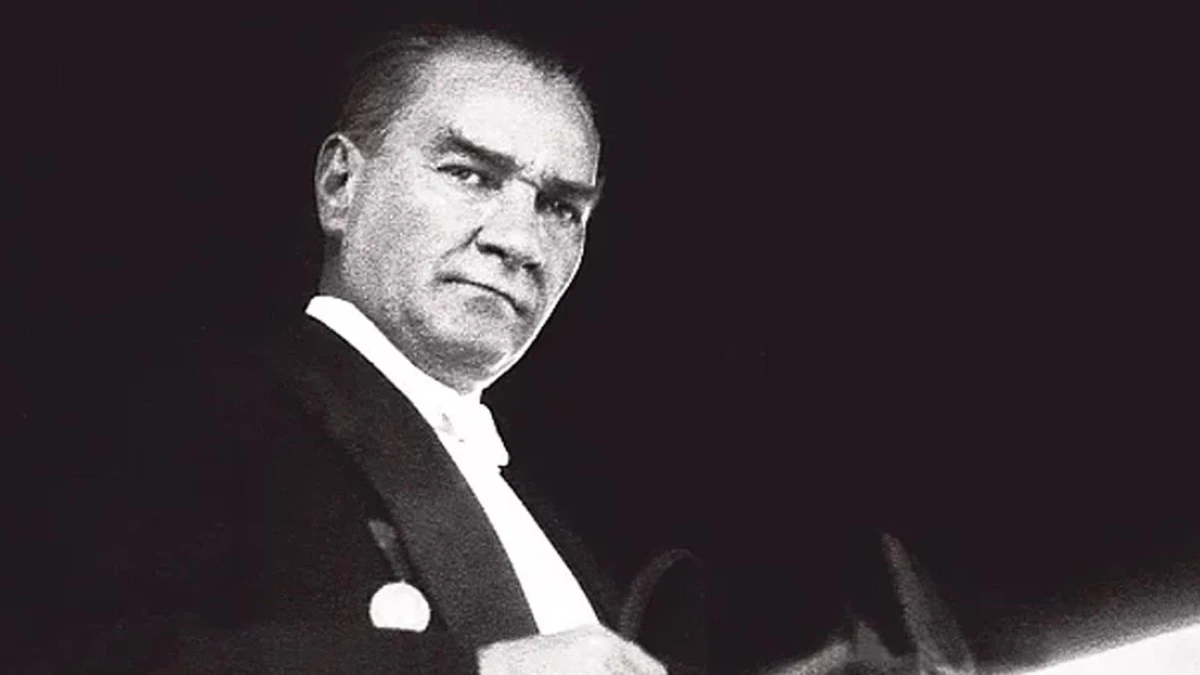 10 Kasım Atatürk'ü anma günü ve Atatürk haftası
