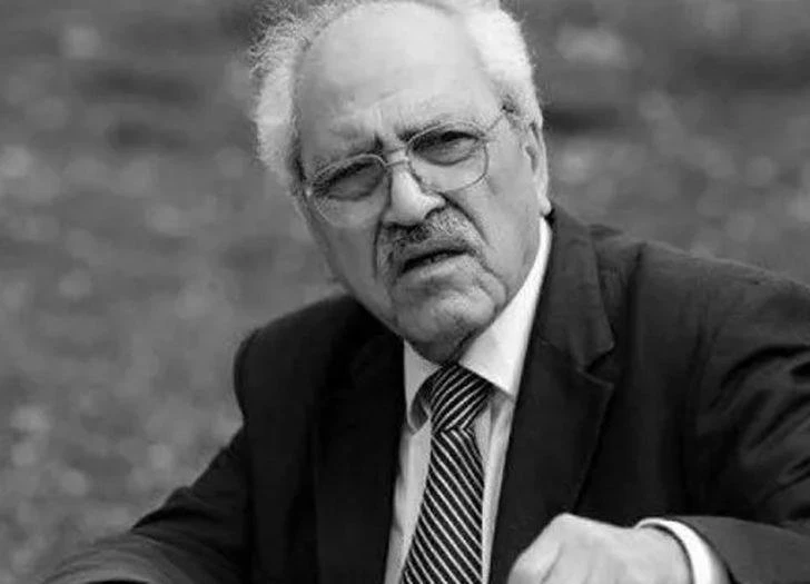 Sezai Karakoç Kimdir.