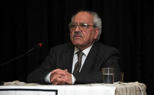 Sezai Karakoç Kimdir.