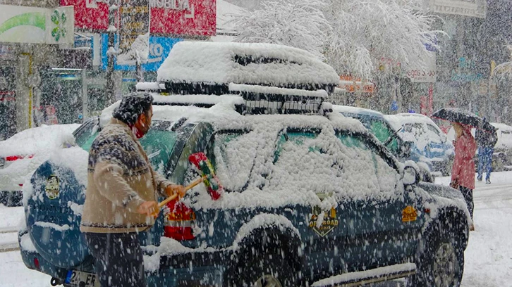 Birçok ilde kar yağışı başladı. Yurttan kar manzaraları