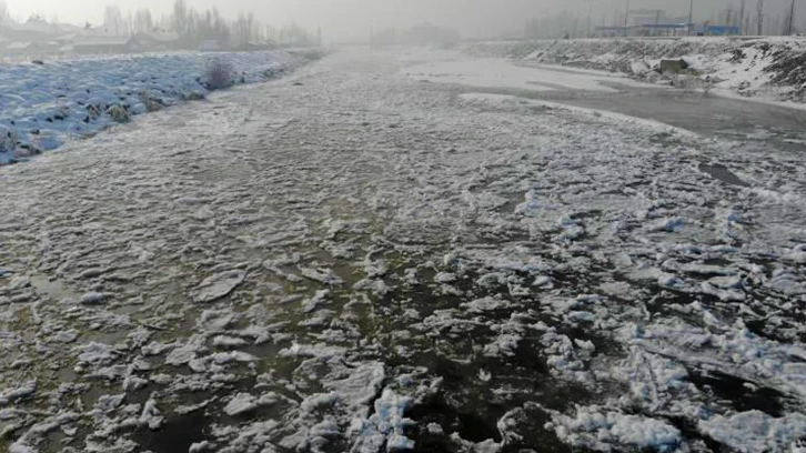 Türkiye'nin buz tutan illeri! -26 dereceyi gördü...