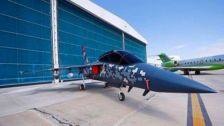 Türkiyenin ilk yerli jeti 'HÜRJET'in üretimine başlandı!