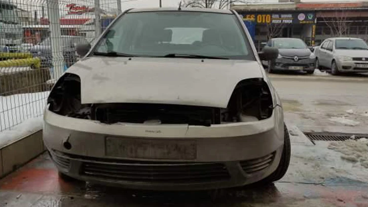 Kar kazaları artırdı, kaportacılarda araç koyacak yer kalmadı