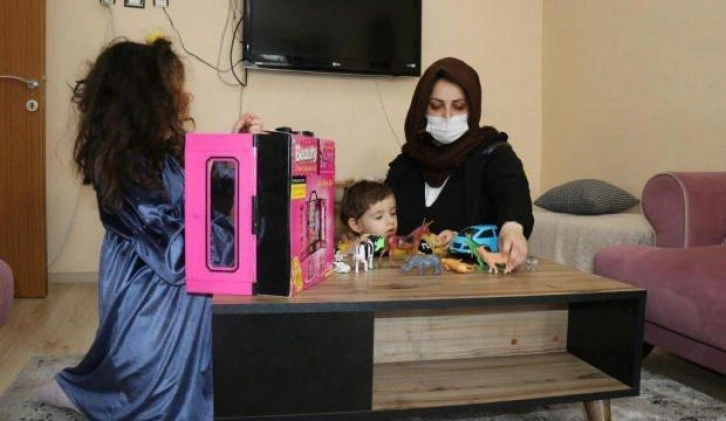 3 çocuk annesinin tanısı konulamayan hastalıkla mücadelesi