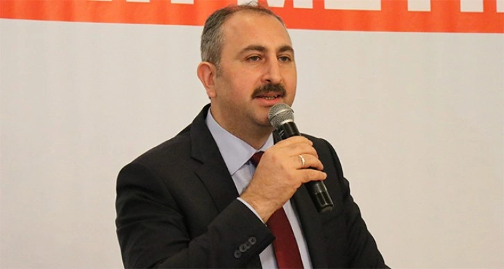 Adalet Bakanı Gül: “Diplomatlar, kabul edildikleri devletin hukukuna saygıyla mükelleftir”