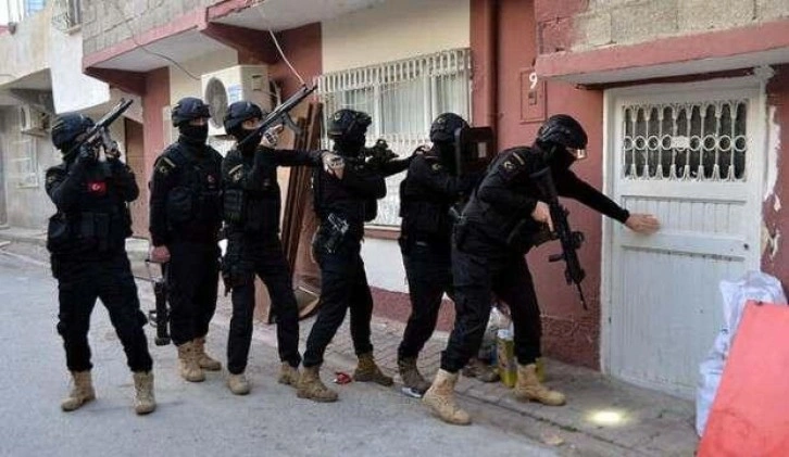 Adana’da DEAŞ operasyonu: 7 gözaltı !