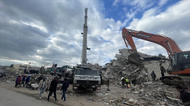 Adıyaman Cumhuriyet Başsavcılığı yıkılan binalarla ilgili soruşturma başlattı