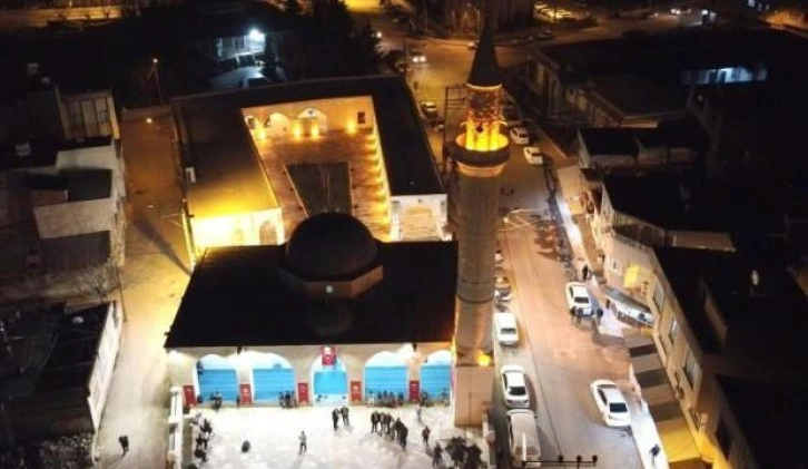 Adıyaman'da Musalla Camii ilk teravih namazıyla ibadete açıldı