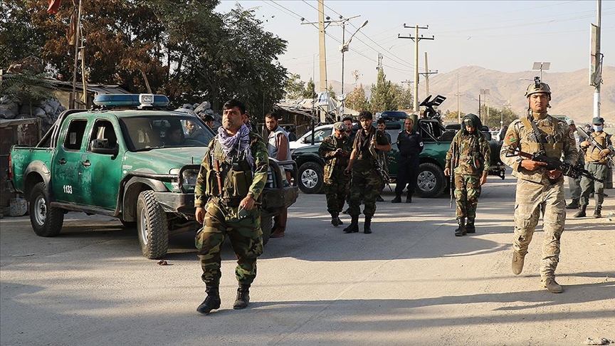 Afganistan'da Taliban'a yönelik hava harekatında 12 sivil öldü