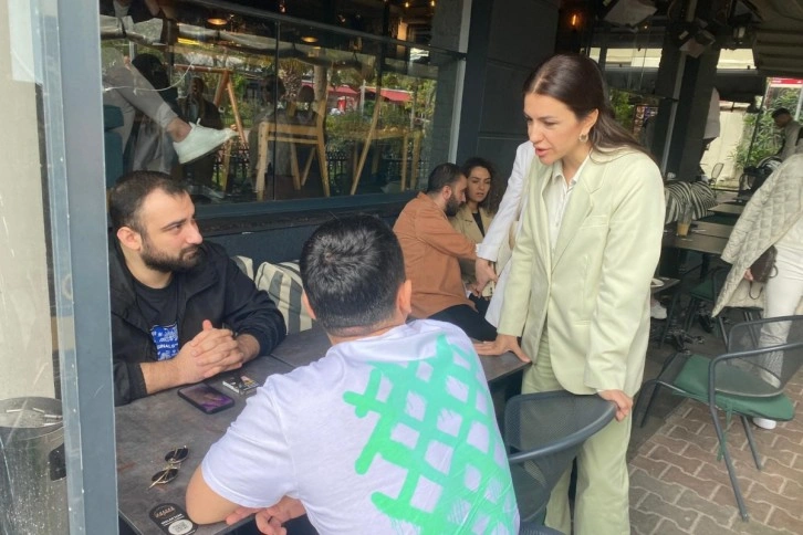 AK Parti İstanbul 3. Bölge Milletvekili Ayan, Yeşilköy’de Cumhurbaşkanı Erdoğan’a destek istedi