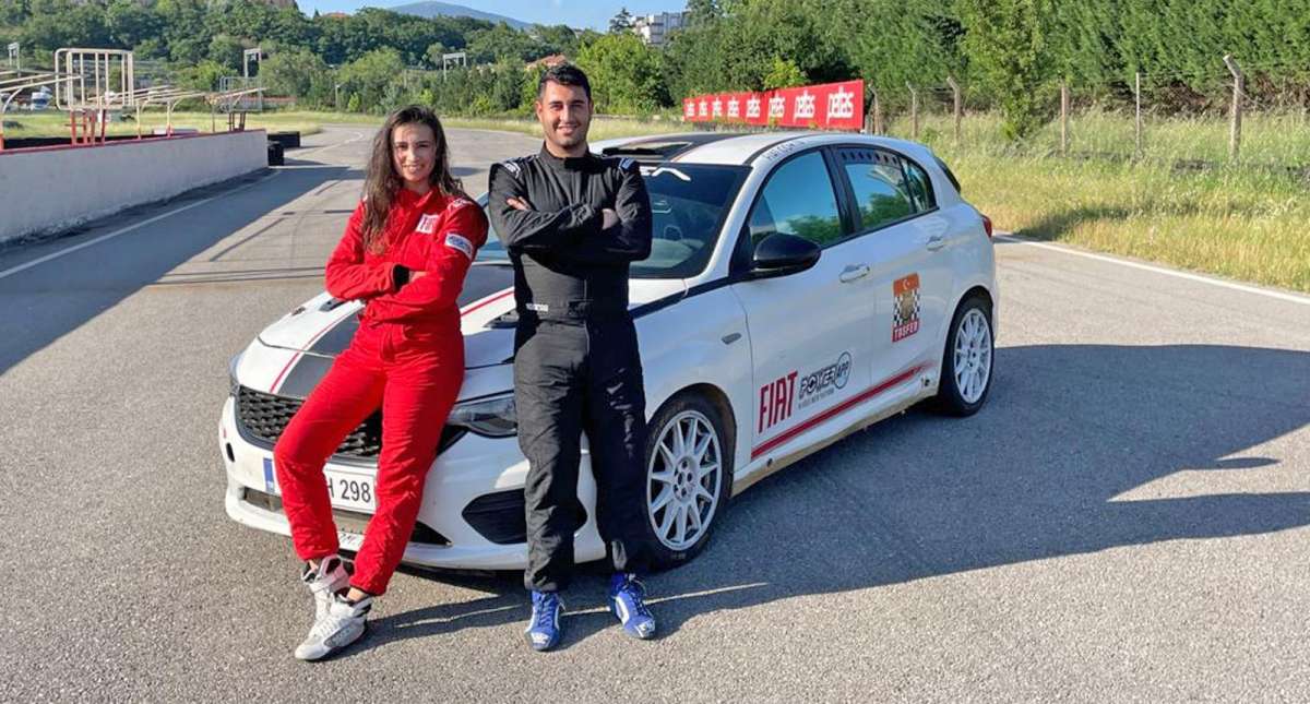 Akın Can Kiper ve Su Yüksel, Türkiye Ralli Şampiyonasında yarışacak
