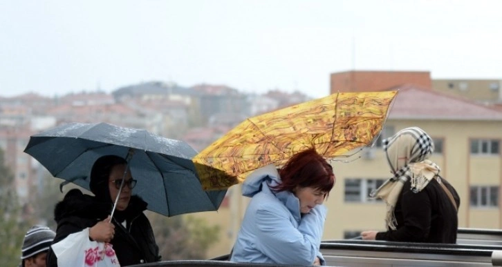 AKOM’dan İstanbul’a fırtına uyarısı