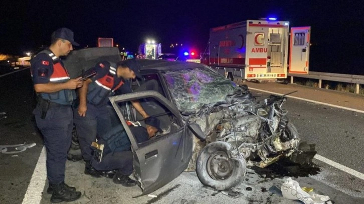 Aksaray'da zincirleme trafik kazası: 2 ölü, 12 yaralı