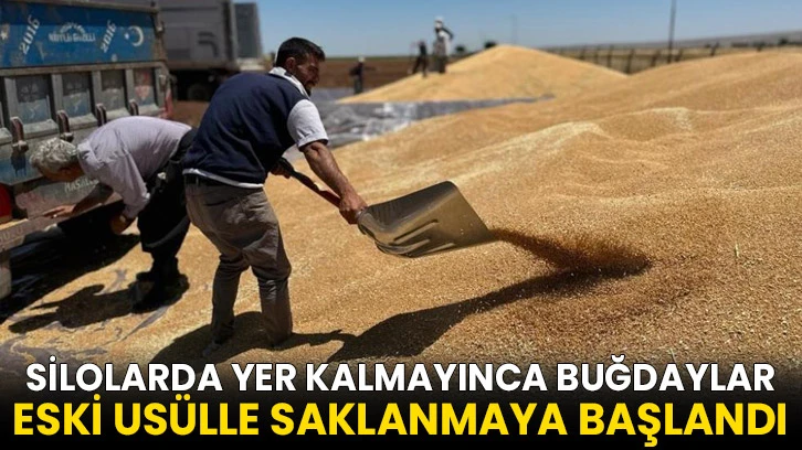 Ambarlar doldu, silolarda yer kalmayınca buğdaylar eski usülle saklanmaya başlandı