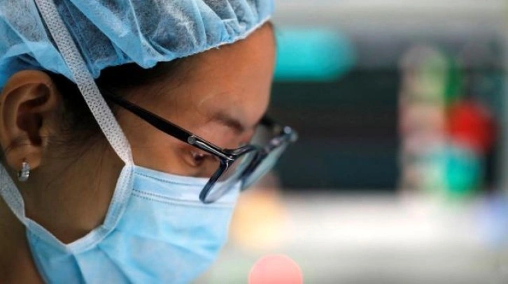 Araştırma: Kadınların erkek cerrahların yaptığı ameliyatlarda ölüm riski daha yüksek