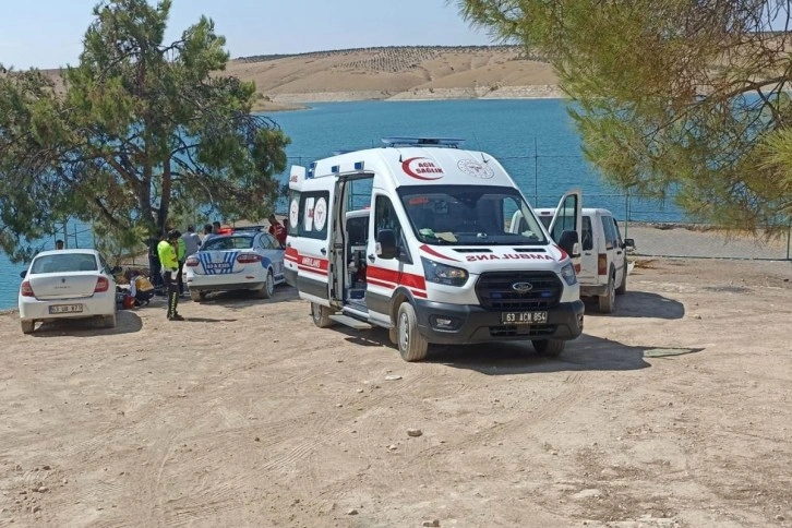 Atatürk Baraj Gölü'ne giren genç kız boğuldu