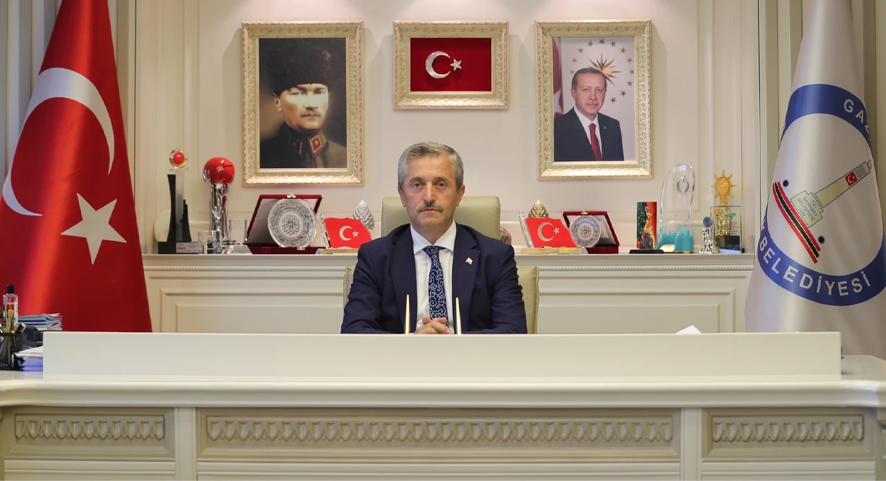 Başkan Mehmet Tahmazoğlu, “Büyük Kahraman Şahinbey’i Rahmetle Anıyorum”