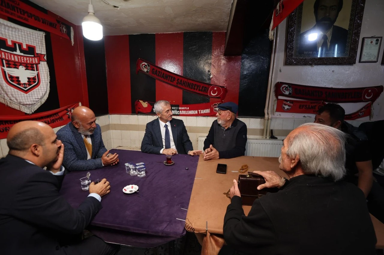 Başkan Tahmazoğlu'ndan aile ve esnaf ziyaretleri