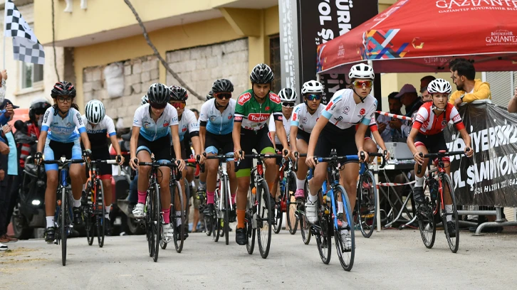 Bisiklette Türkiye Yol Şampiyonası, Gaziantep'te sürüyor