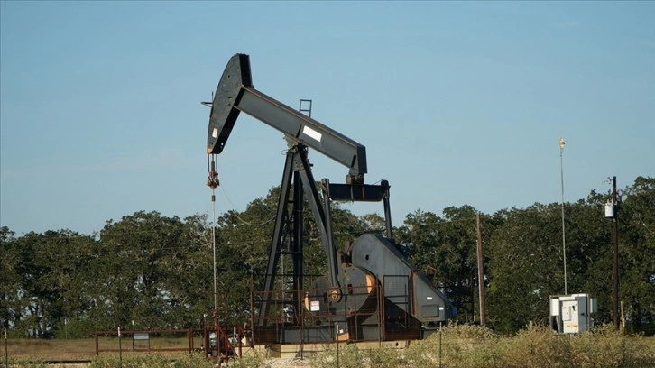 Brent petrolün varil fiyatı 74,08 dolar