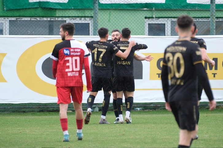 Bursaspor’da gol krallığı yarışı kızıştı