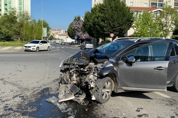 Çorlu'da feci kaza: 4 yaralı