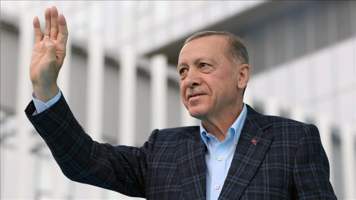 Cumhurbaşkanı Erdoğan, Bakan Kirişci'nin telefonundan Kahramanmaraşlılara seslendi