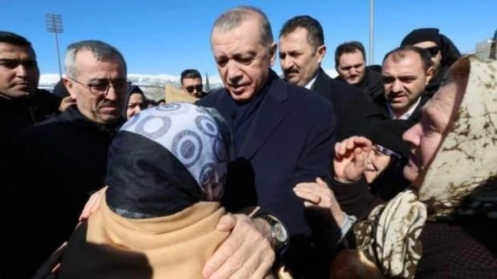 Cumhurbaşkanı Erdoğan deprem bölgesinde incelemelerini sürdürecek