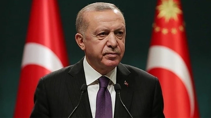 Cumhurbaşkanı Erdoğan: "Sosyal medya, günümüz demokrasisi için ana tehdit kaynaklarından birine dönüşmüştür"