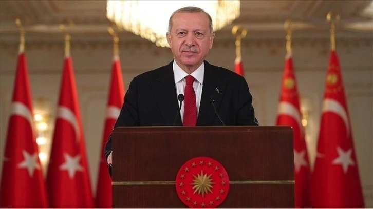 Cumhurbaşkanı Erdoğan'dan yeni yıl mesajı: Milletimize büyük ve güçlü Türkiye'yi taahhüt e