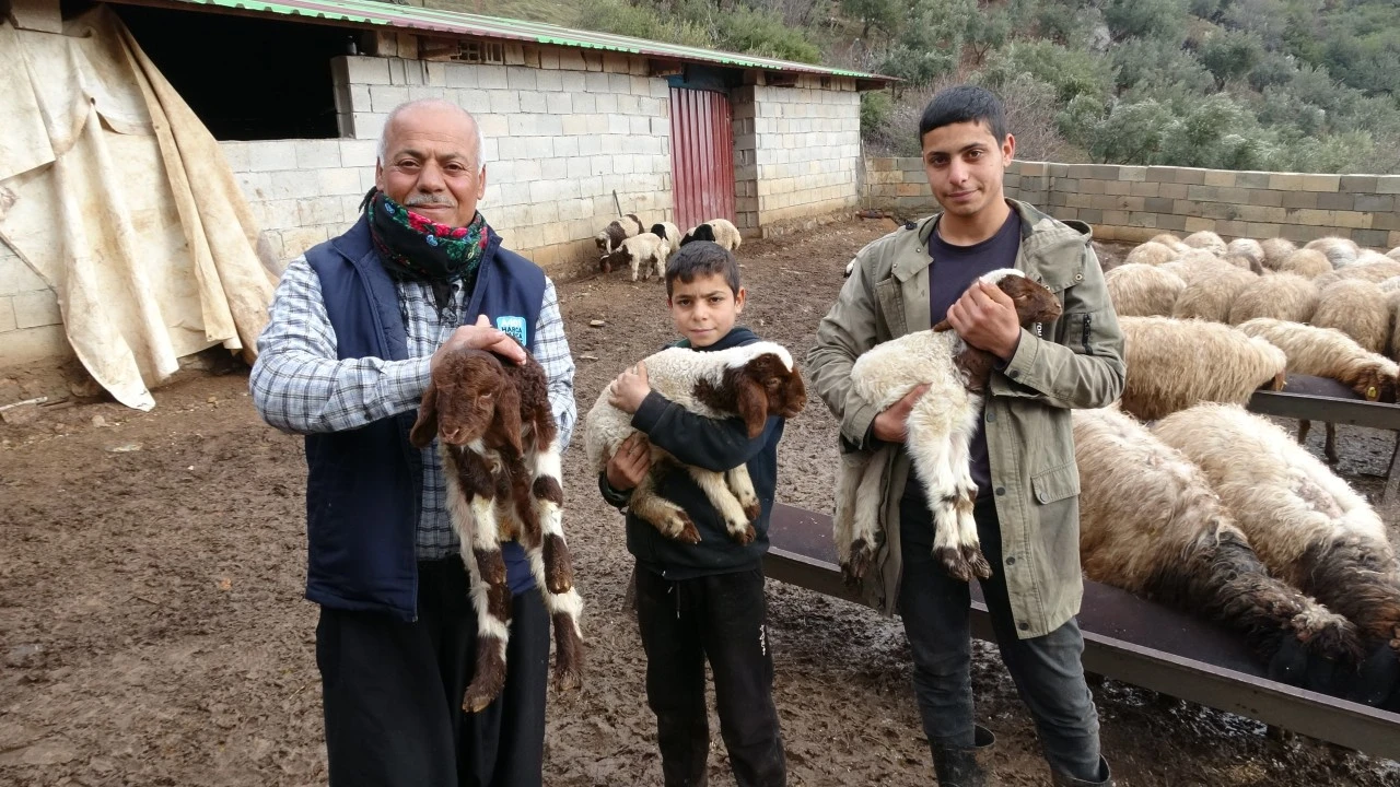 Depremzede besici devlet desteğiyle hayata tutundu