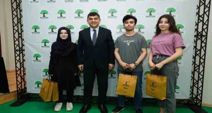 Dereceye giren öğrenciler ödüllendirildi