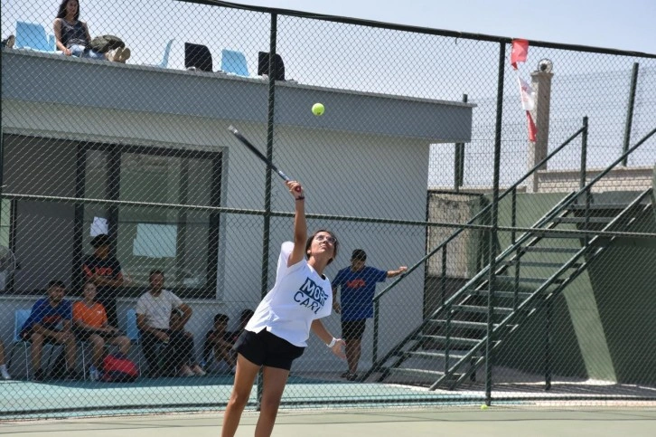 Doğu ve Güneydoğu Anadolu Tenis Takım Şampiyonası başladı