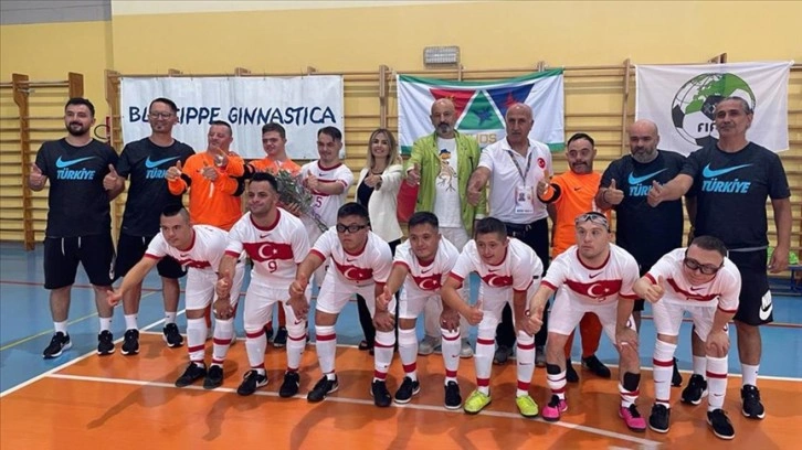 Down Sendromlu Futsal Milli Takımı, Avrupa Şampiyonası'nda İrlanda'yı 5-1 yendi