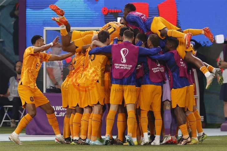 Dünya Kupası’nda ilk çeyrek finalist Hollanda