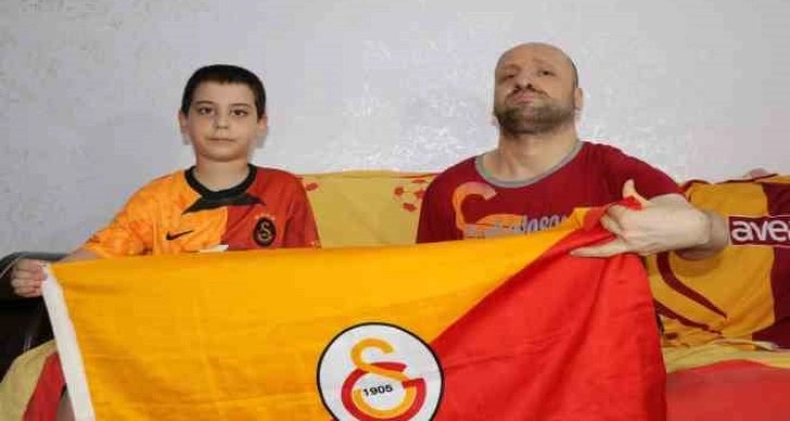 Engeli, Galatasaray aşkına engel olamadı