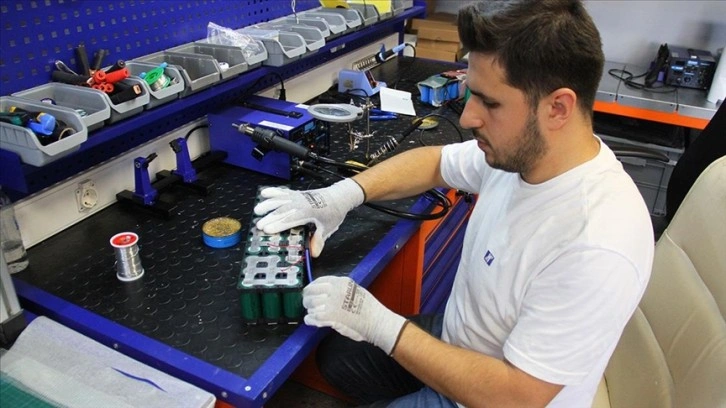 Erciyes Teknopark'ta üretilen yerli bataryalar yurt dışına da satılıyor