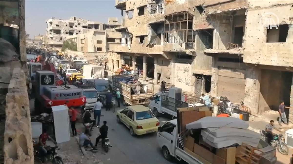 Esed rejimi Suriye'nin Dera ilinde saldırdığı mahallelerdeki sivillerin yüzde 80'ini yerin
