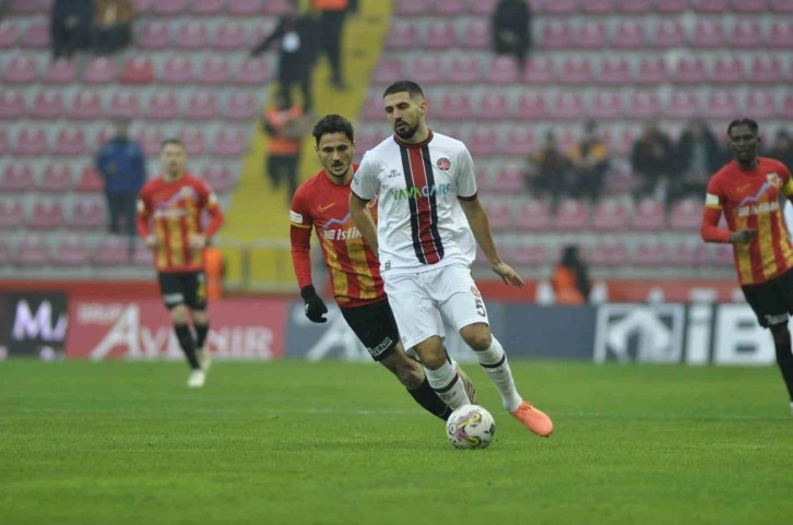 Fatih Karag&uuml;mr&uuml;k ile Kayserispor 7. randevuda