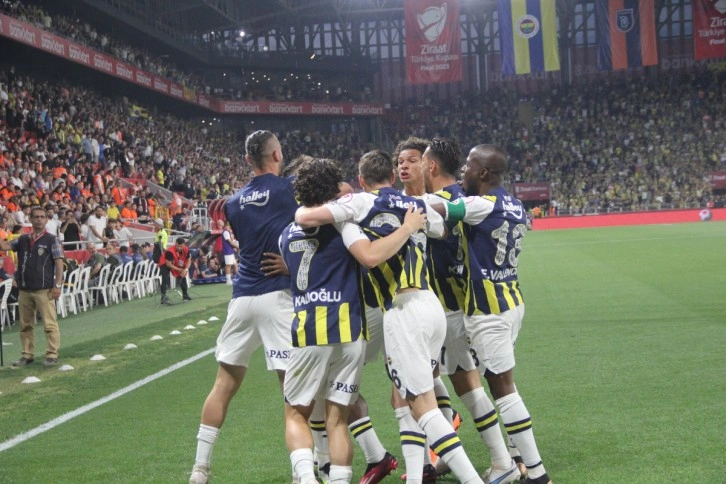 Fenerbahçe, 10 yıl sonra Türkiye Kupası şampiyonu