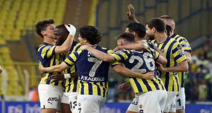 Fenerbahçe deplasman serisini derbide sürdürmek istiyor