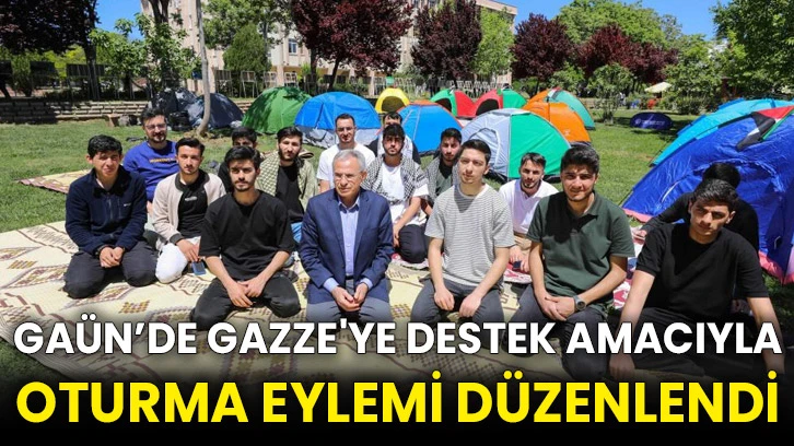 GAÜN’de GAZZE'ye destek amacıyla oturma eylemi düzenlendi