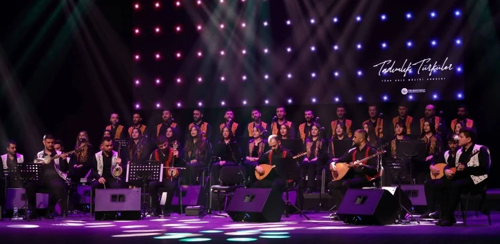 GAÜN’de tadımlık türküleri konseri