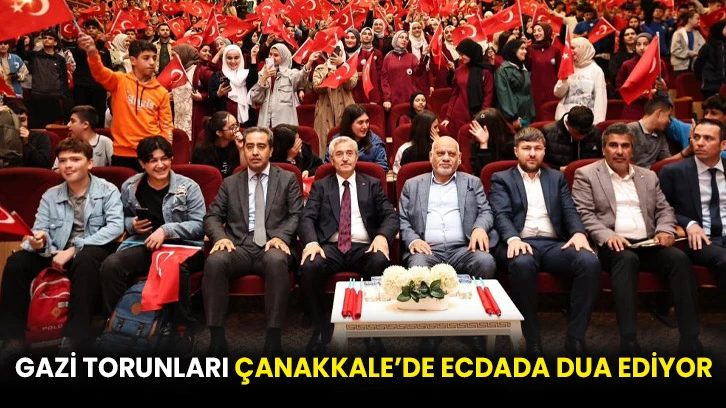 Gazi torunları Çanakkale’de ecdada dua ediyor