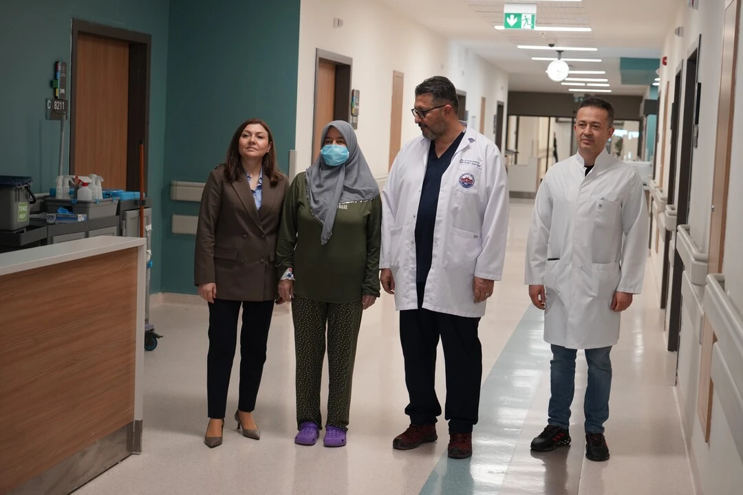 Gaziantep'te kadın hasta, kadavradan yapılan böbrek nakli ile sağlığına kavuştu