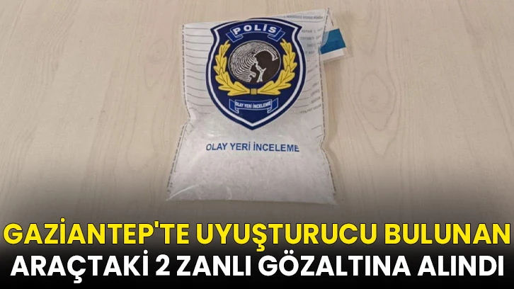 Gaziantep'te uyuşturucu bulunan araçtaki 2 zanlı gözaltına alındı