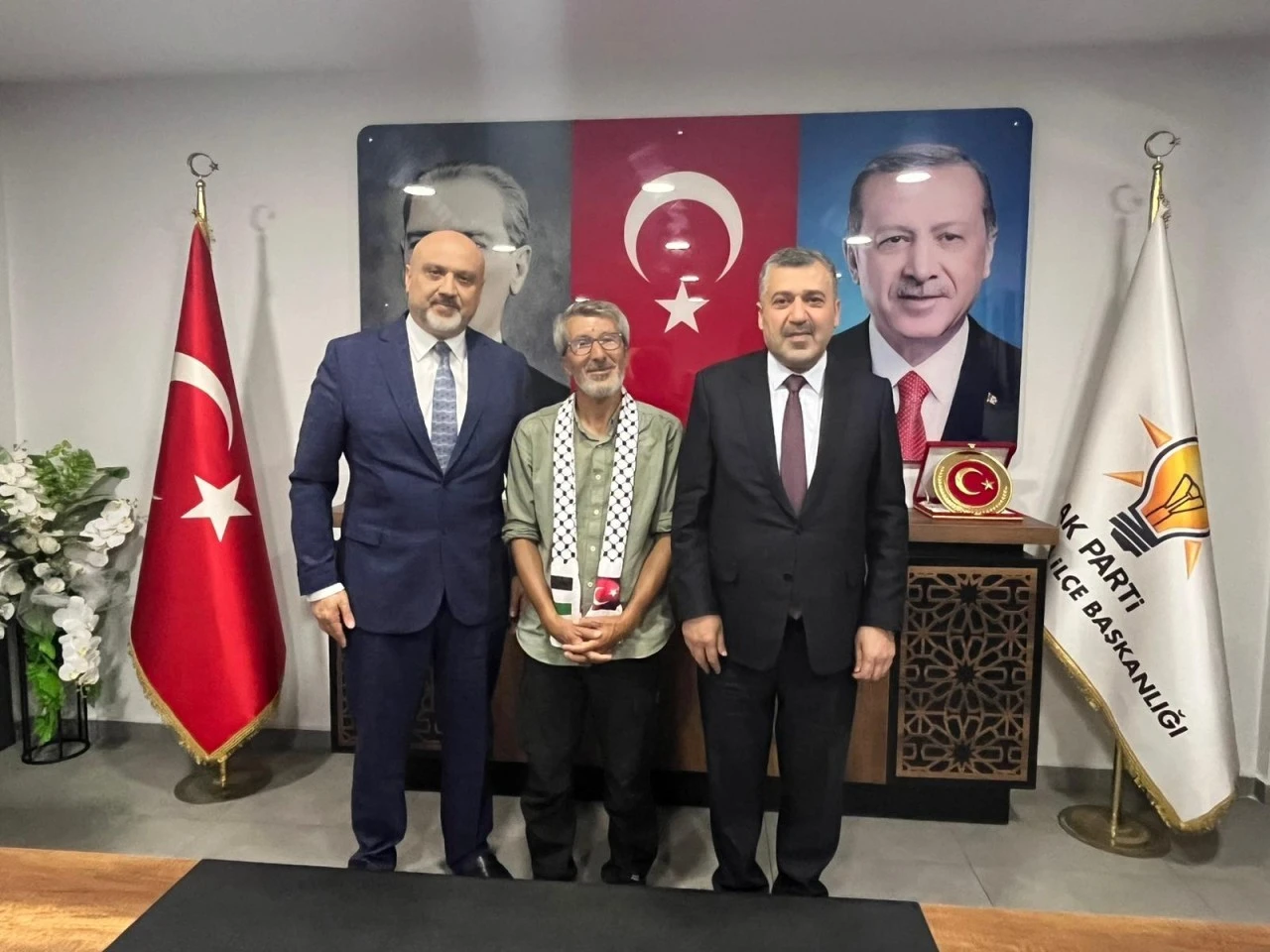 GAZZE’NİN SESİ ŞEHİTKAMİL’DEN YÜKSELDİ!