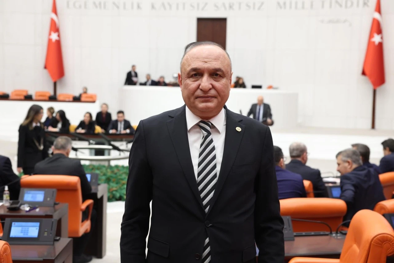 Gen&ccedil;leri &Ouml;l&uuml;me G&ouml;t&uuml;ren "Dijital Tuzak": CHP&rsquo;li Meri&ccedil; Meclis&rsquo;i G&ouml;reve &Ccedil;ağırdı!