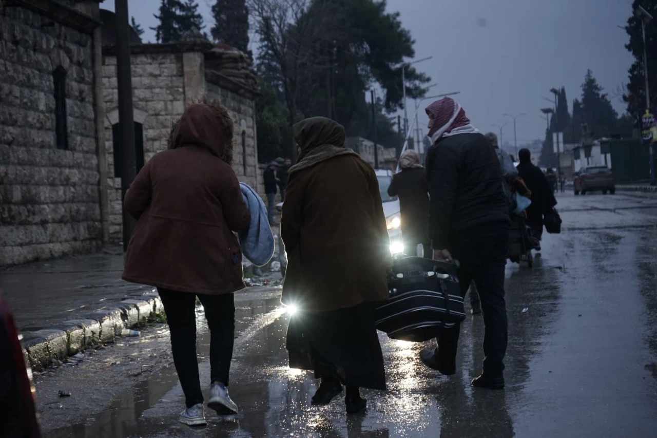 Halep'teki Şeyh Maksut Mahallesi'nde sokağa &ccedil;ıkma yasağı ilan edildi